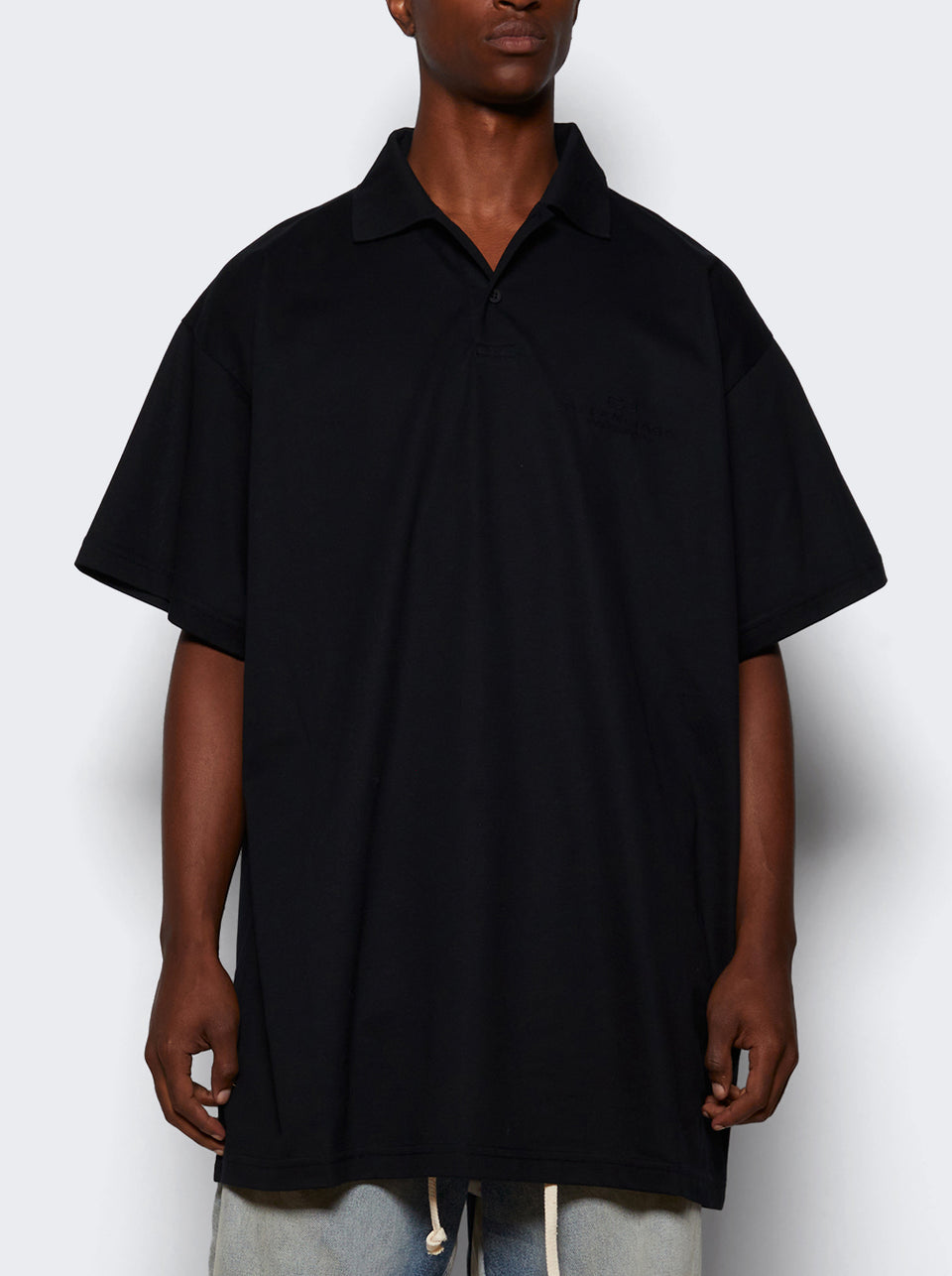 817163 TRVW4_Black_03.jpg