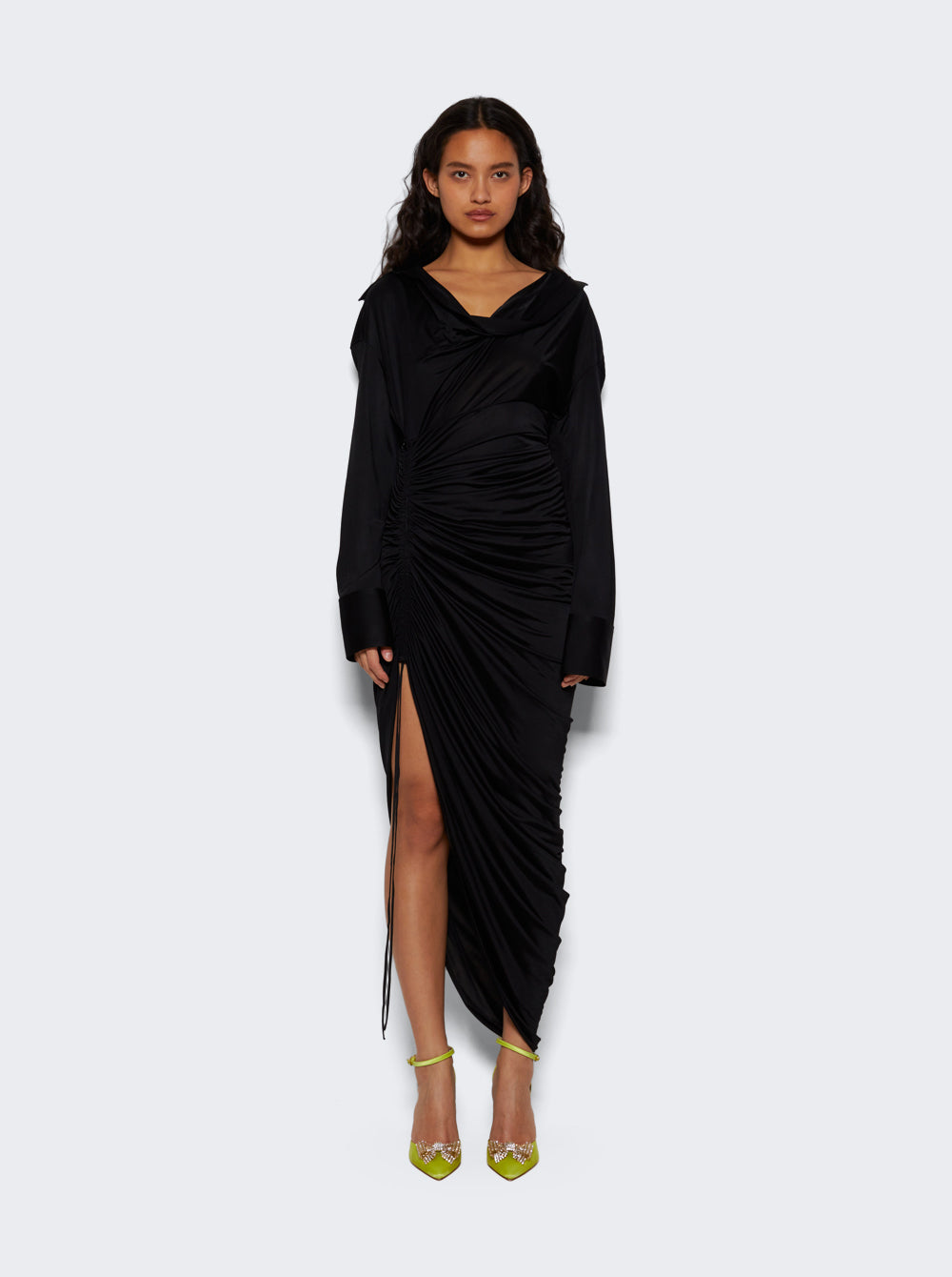 1CC2236571_Black_03.jpg