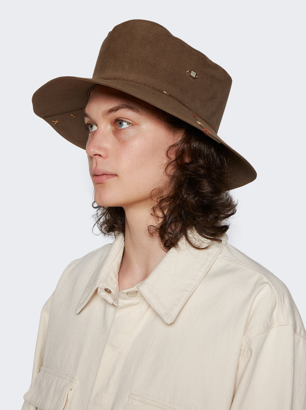 720_Brown_03.jpg