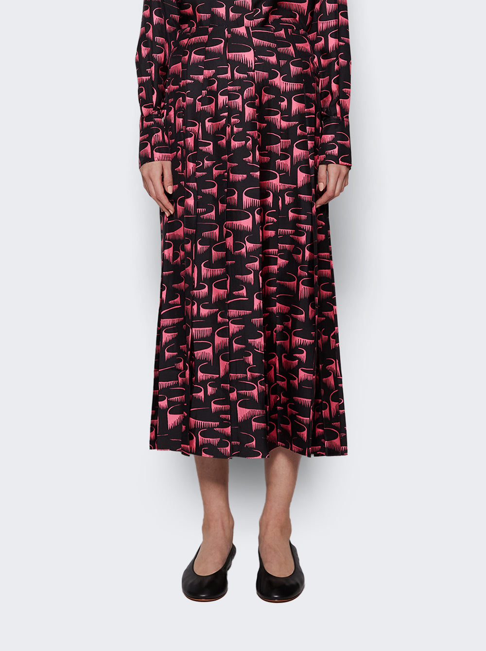 AHFW23S001_Pink_03.jpg