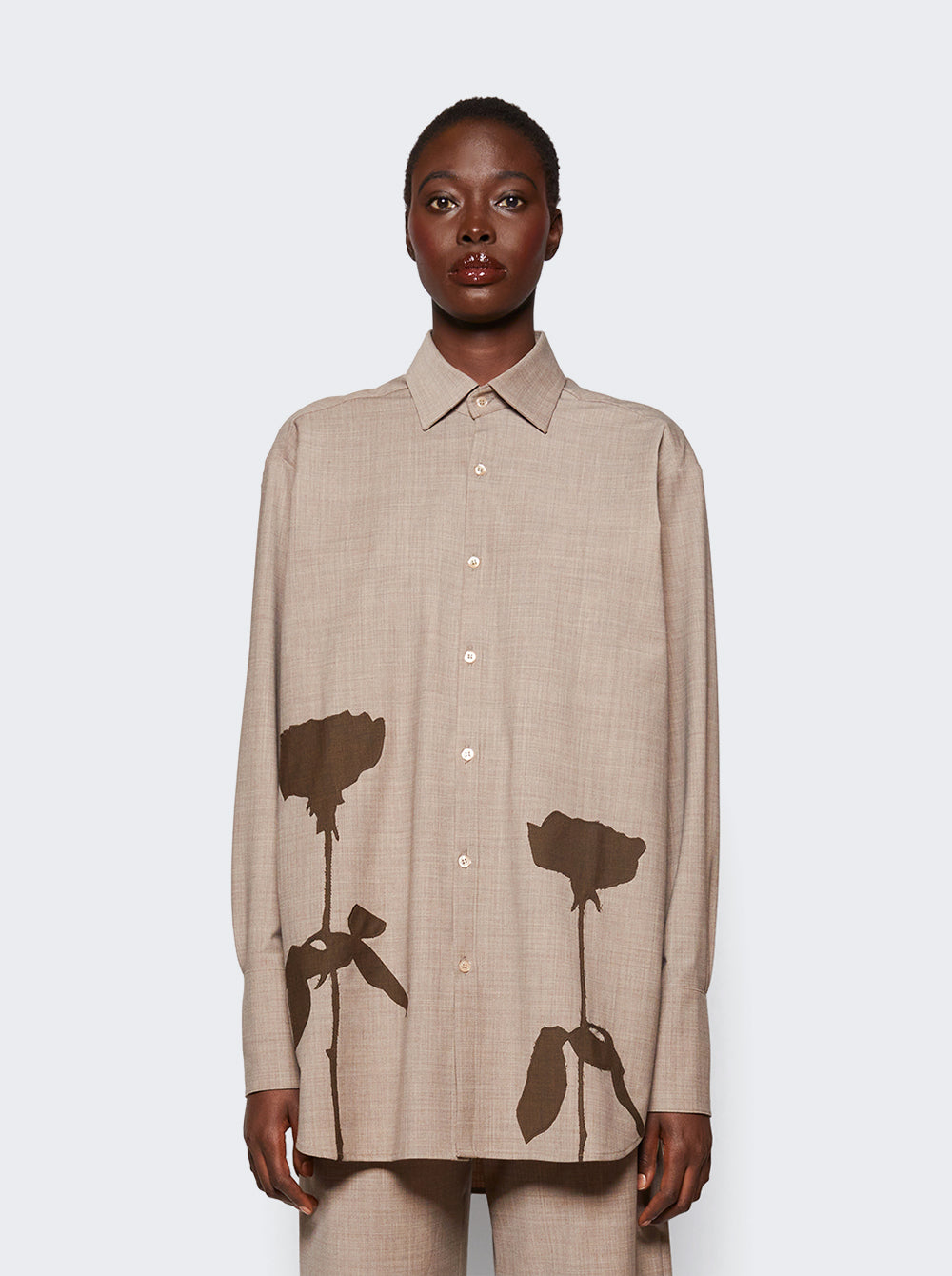 AW24-SH001-U-WO001_Beige_03.jpg