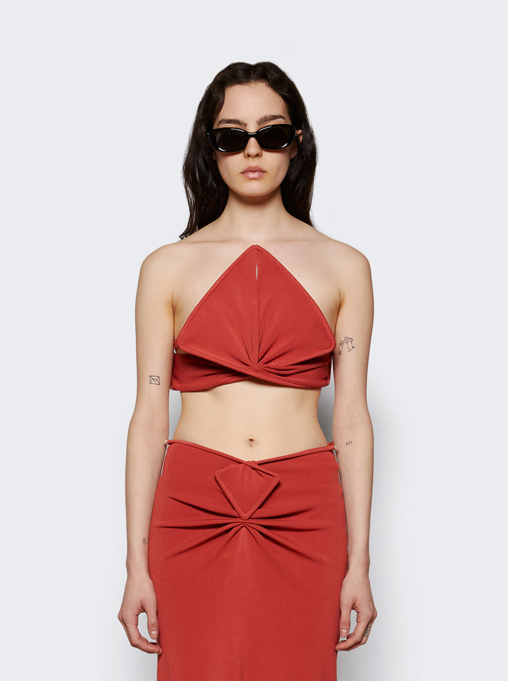 24011400_Red_03.jpg