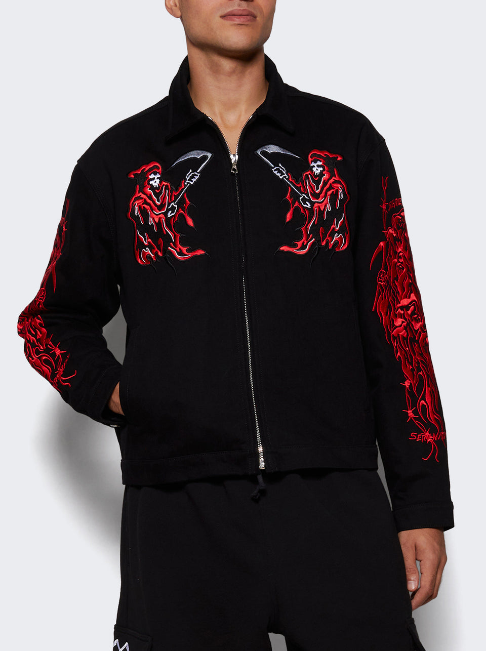 AW25-3014BBLK1262_Black_03.jpg
