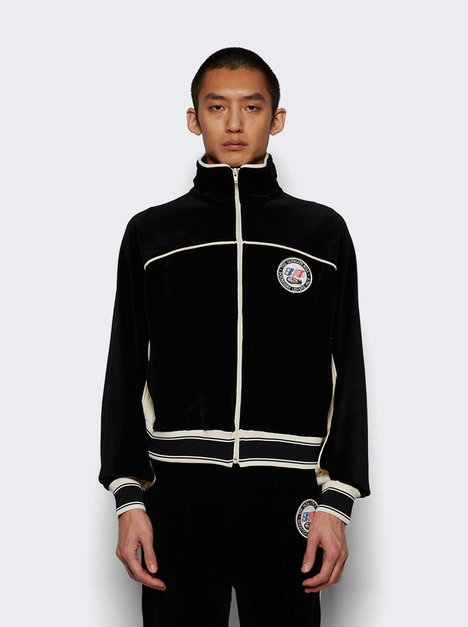 SM-HR8-0000-C33_Black_03.jpg