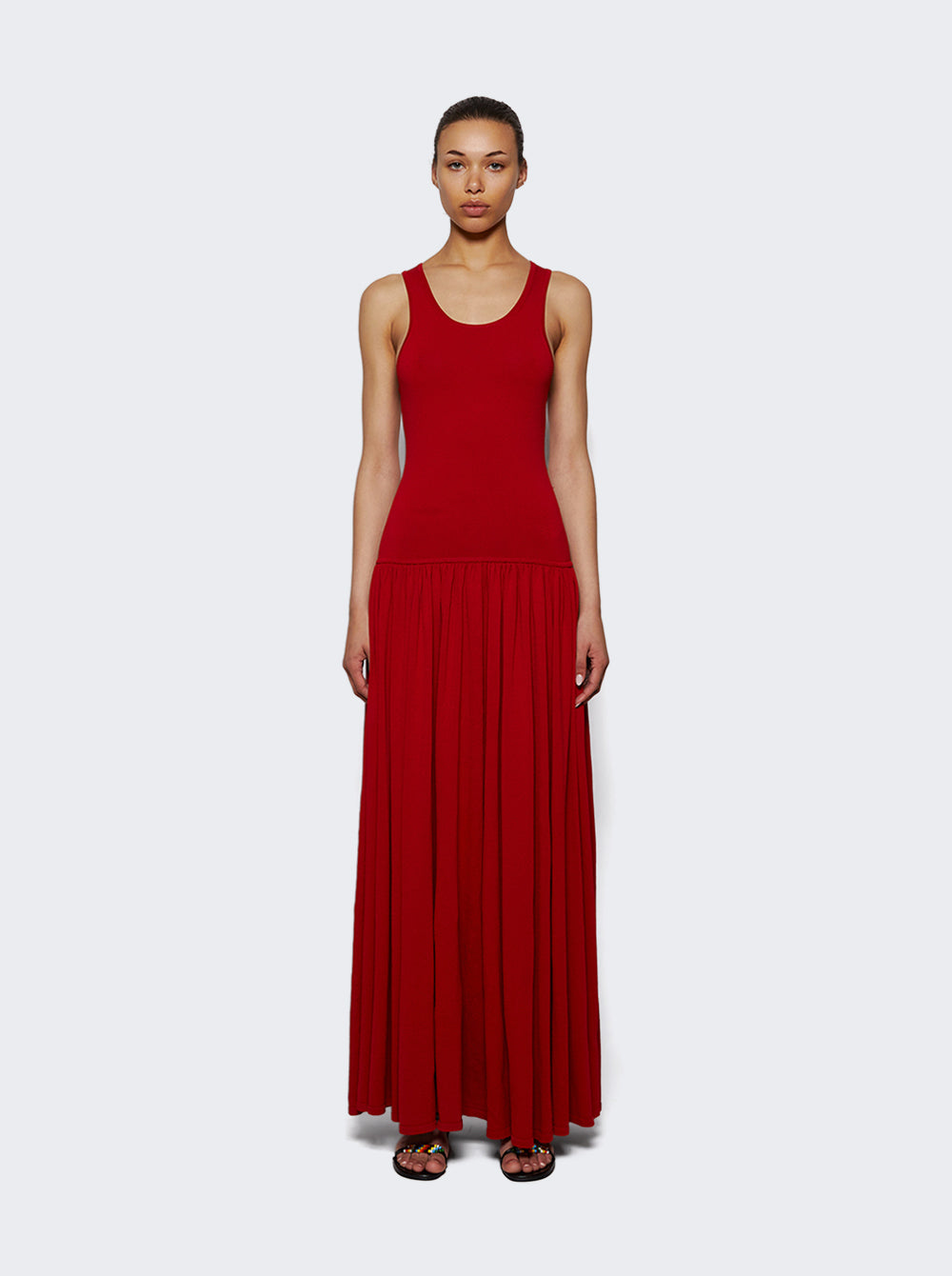JADA_Red_03.jpg