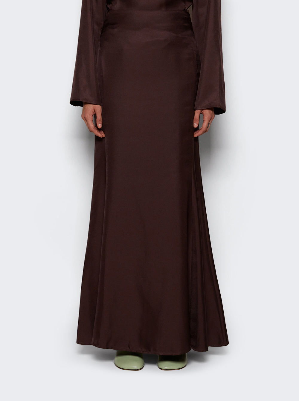 DALUPIRI_Brown_03.jpg