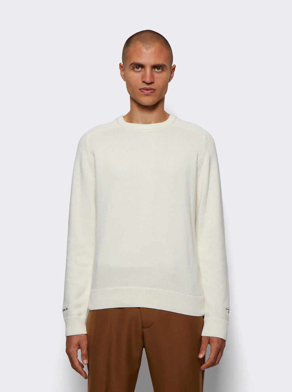 HI2931_Off White_03.jpg