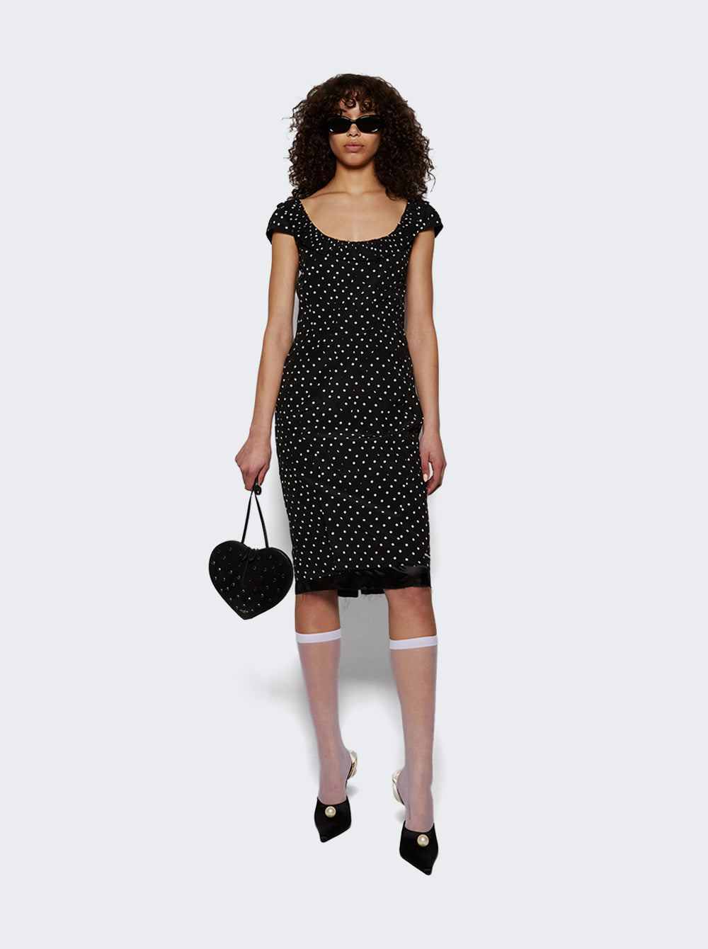 531723_Black_03.jpg