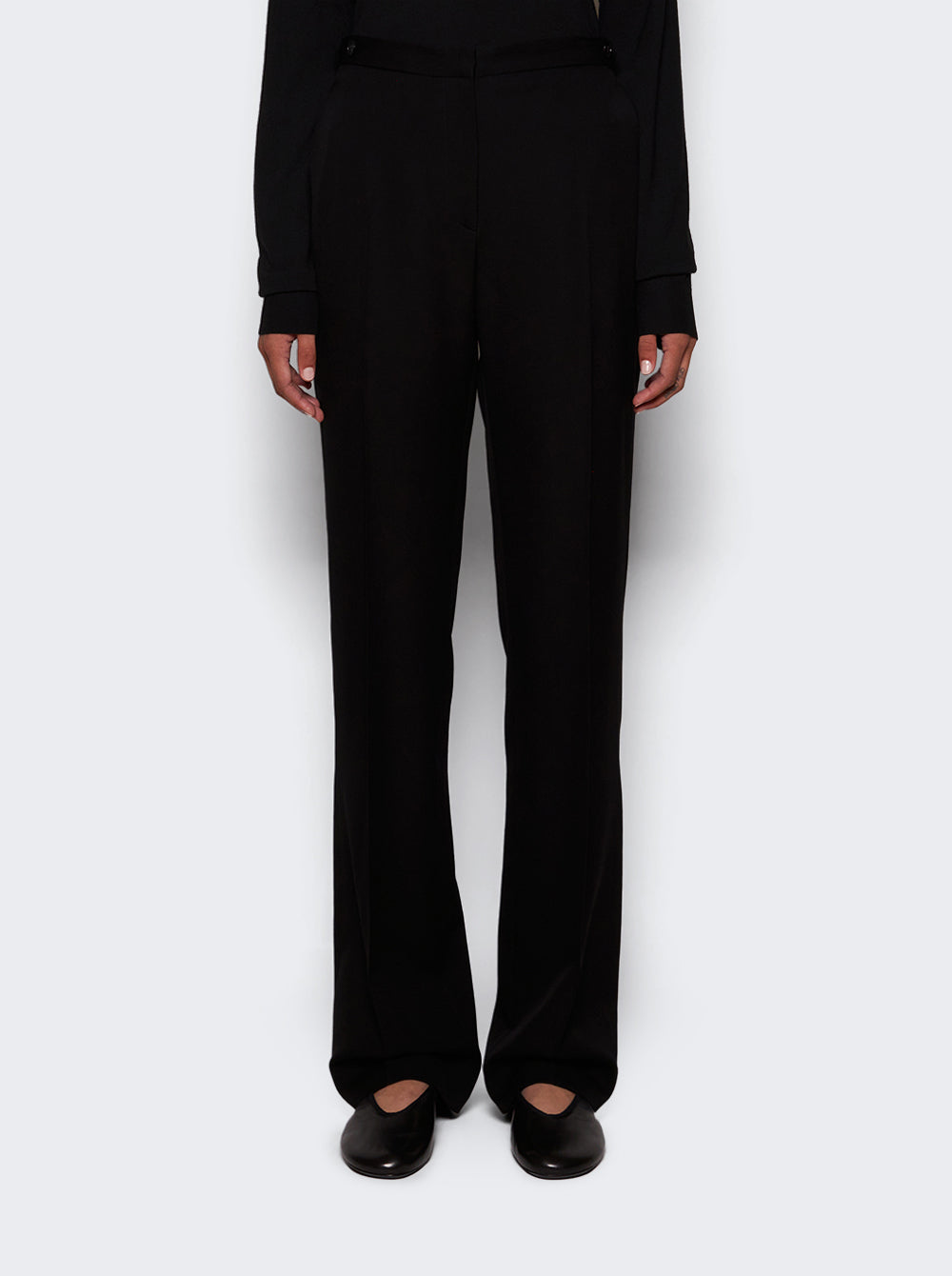 8303 W3181_Black_03.jpg