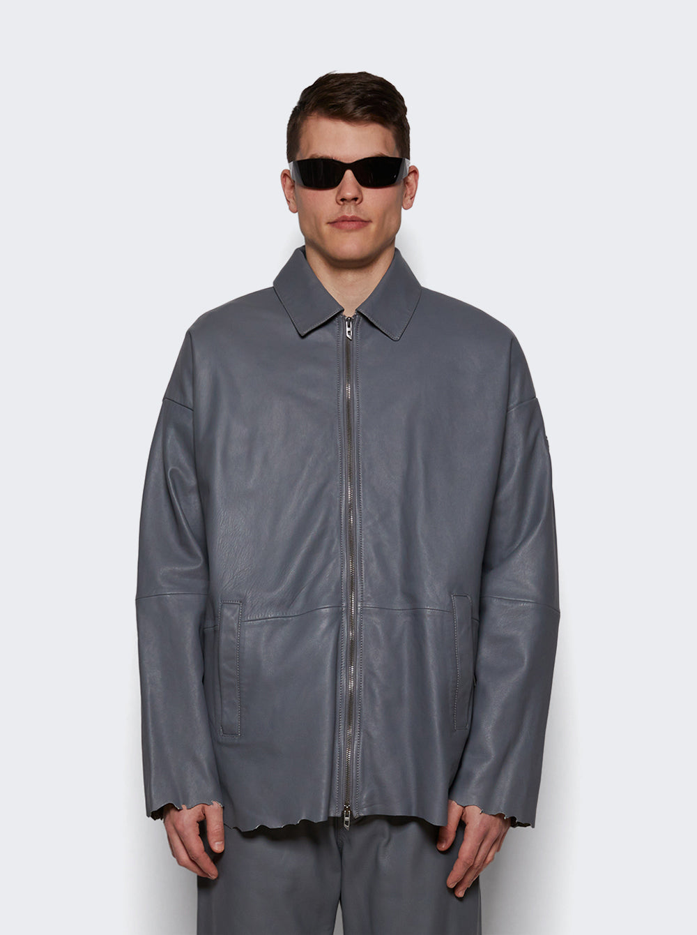 A17704 08BLK_Grey_03.jpg