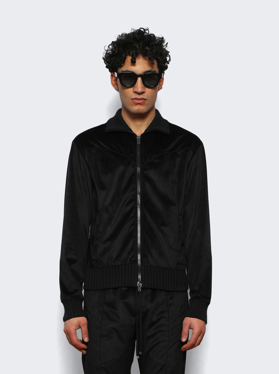 AMOUTJ1013_Black_03.jpg