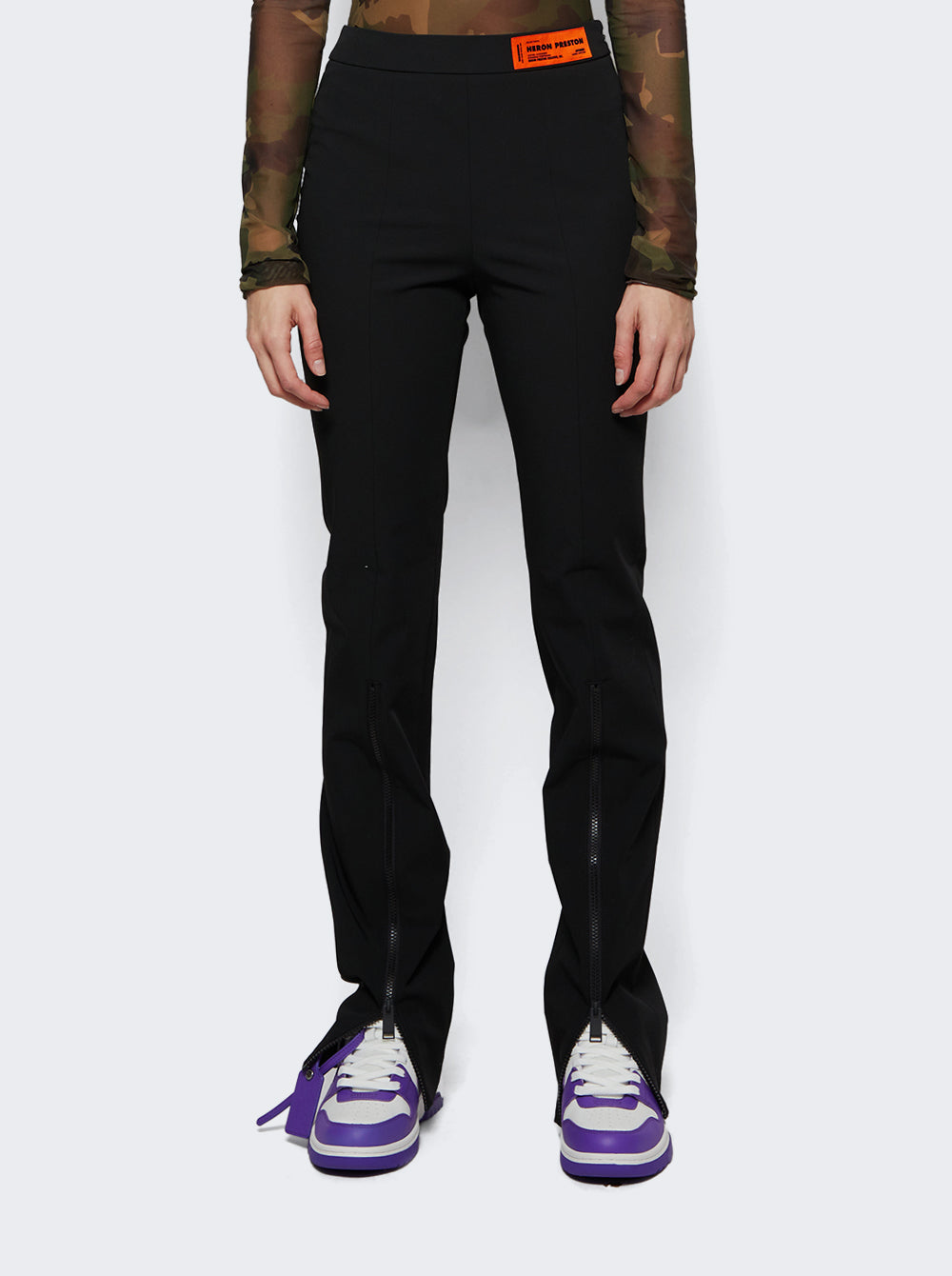 HWCA028F22FAB001_Black_03.jpg