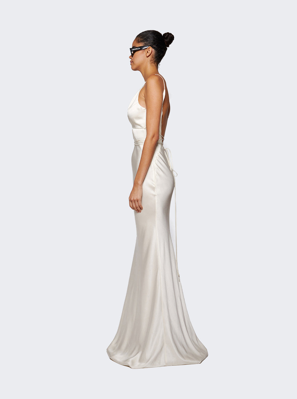 AMSS2512_White_04.jpg