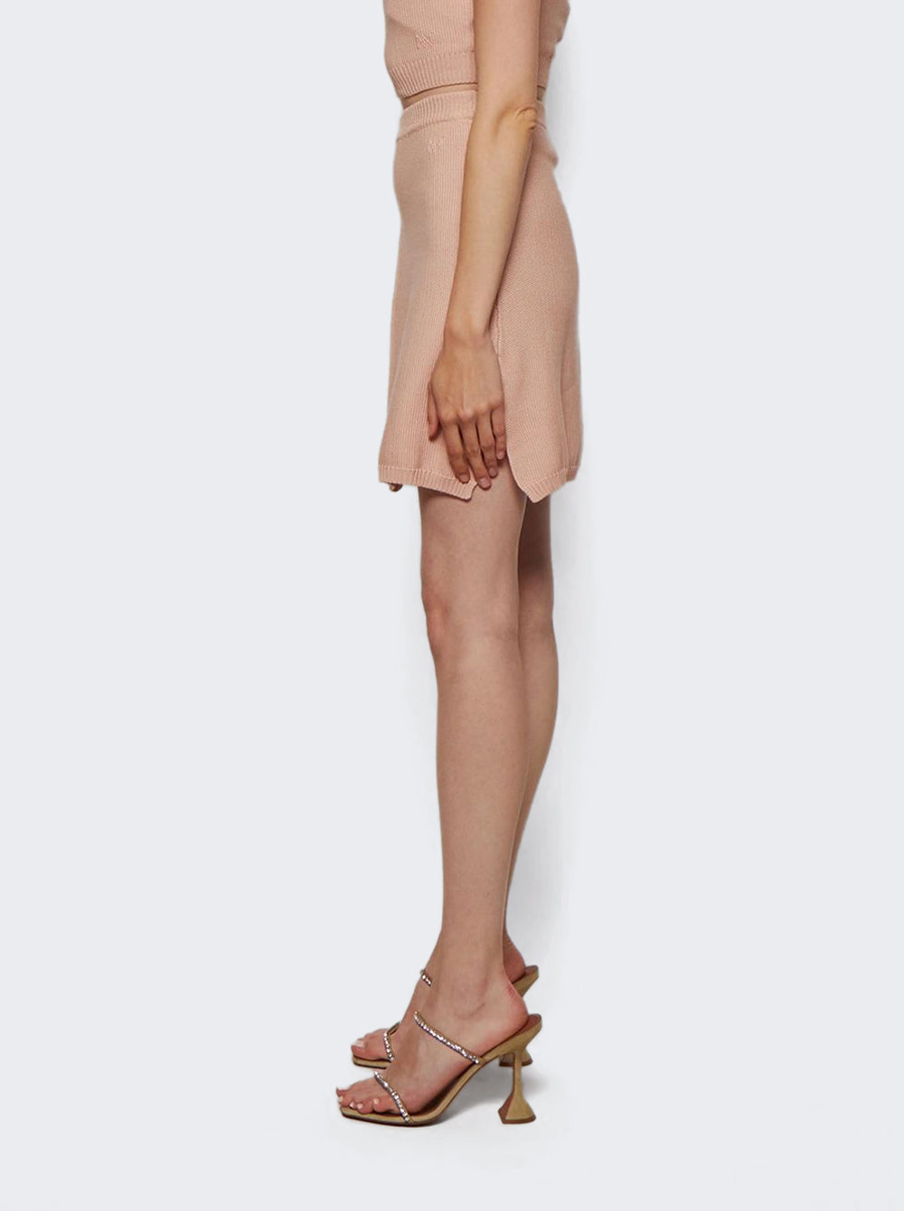 JULUSUM22_Pink_04.jpg