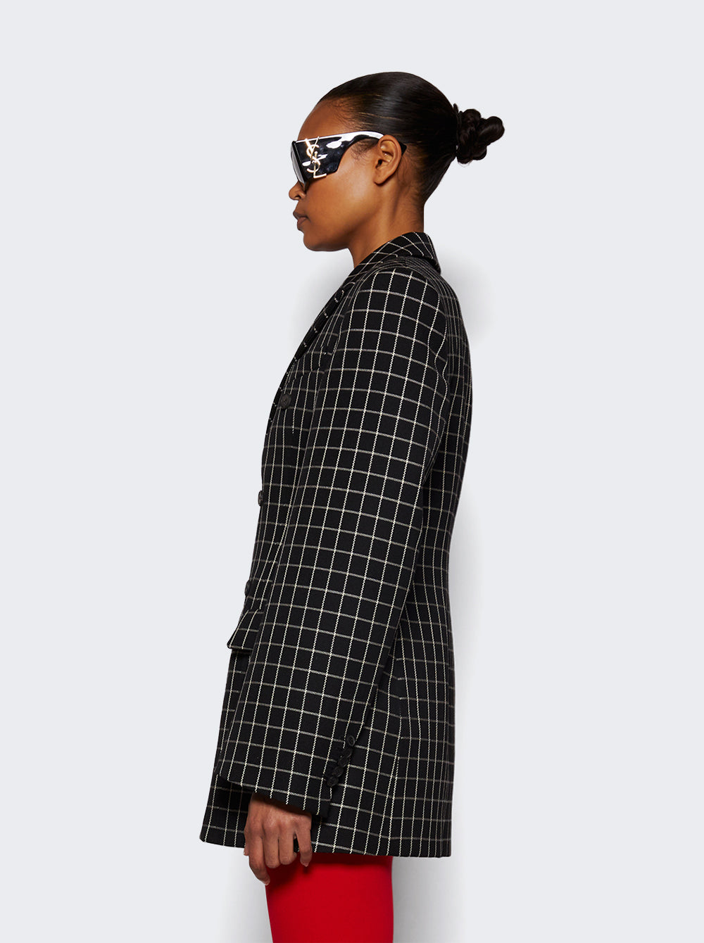 W4043F24PL_Black_04.jpg
