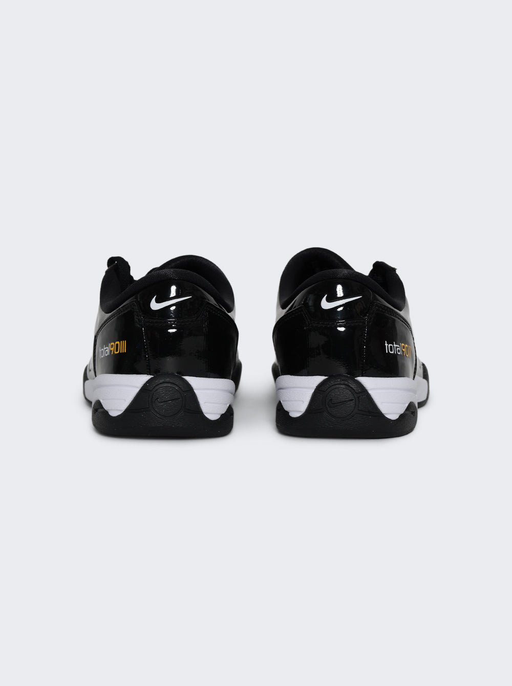 HJ9351-001_Black_04.jpg
