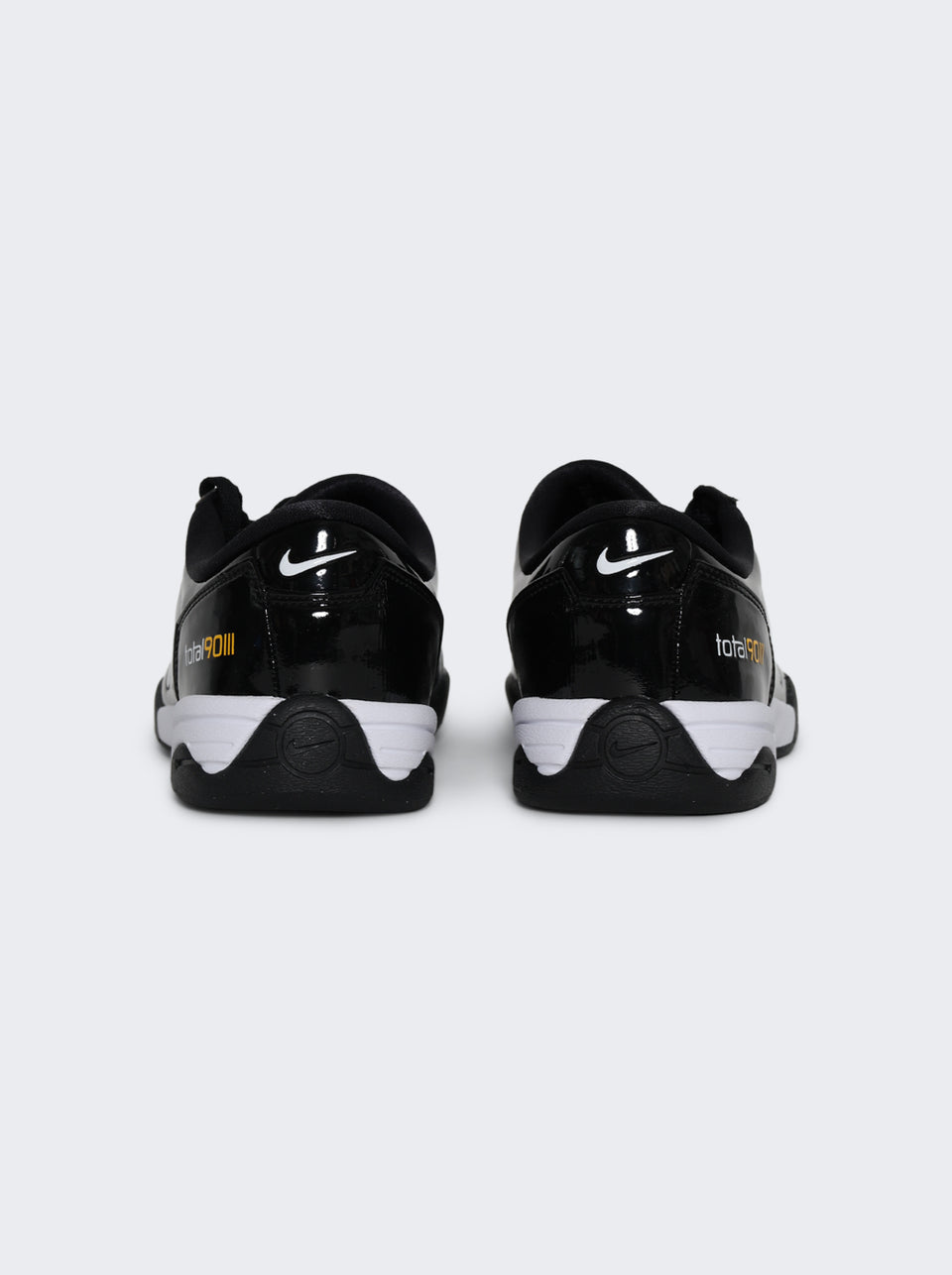 HJ9351-001_Black_04.jpg