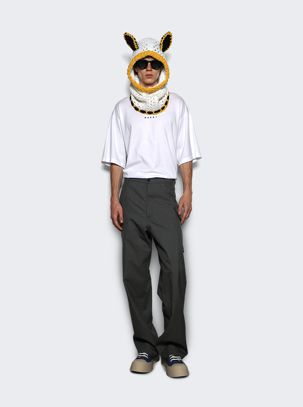 ACZC0062Q0 UFWH26_White_04.jpg