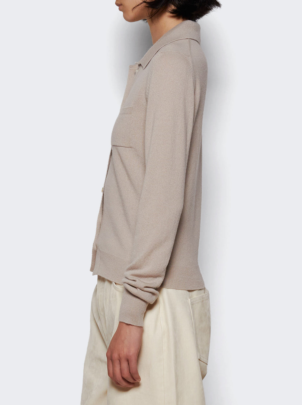 AM9_Off White_04.jpg