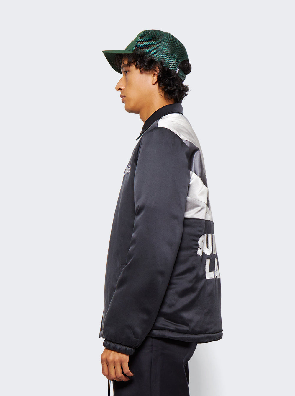 AW22-2-7005-F0015-BLACKGREY_Black_04.jpg