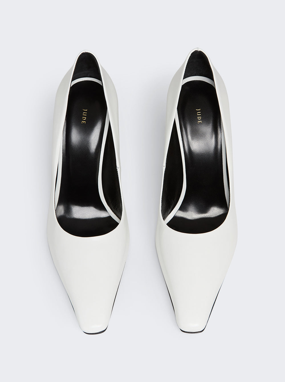 Fame Pump_White_04.jpg