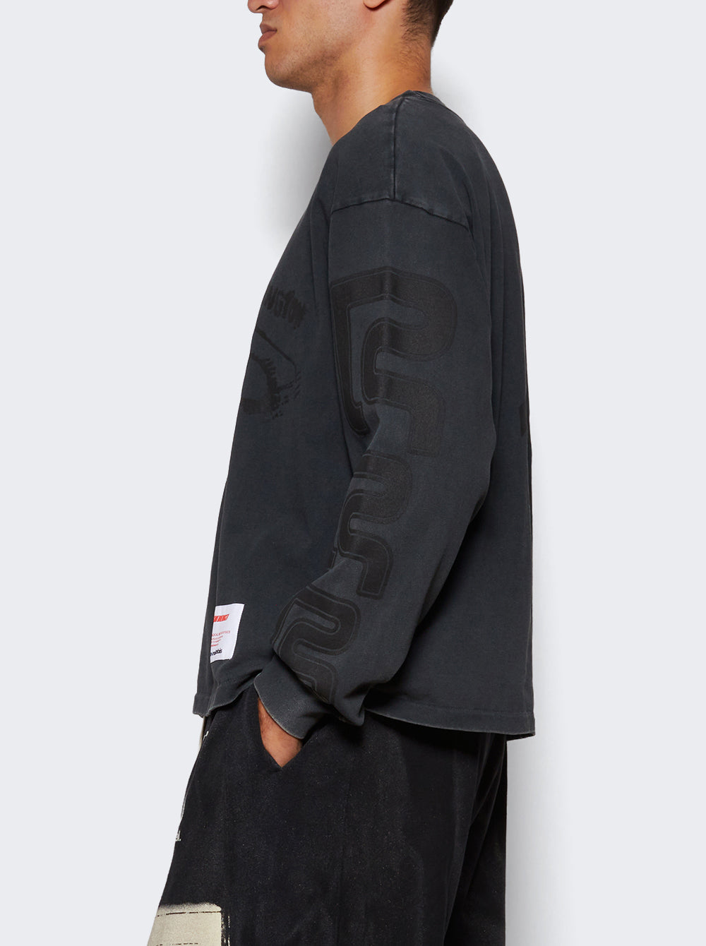 BADE-LS08_Black_04.jpg