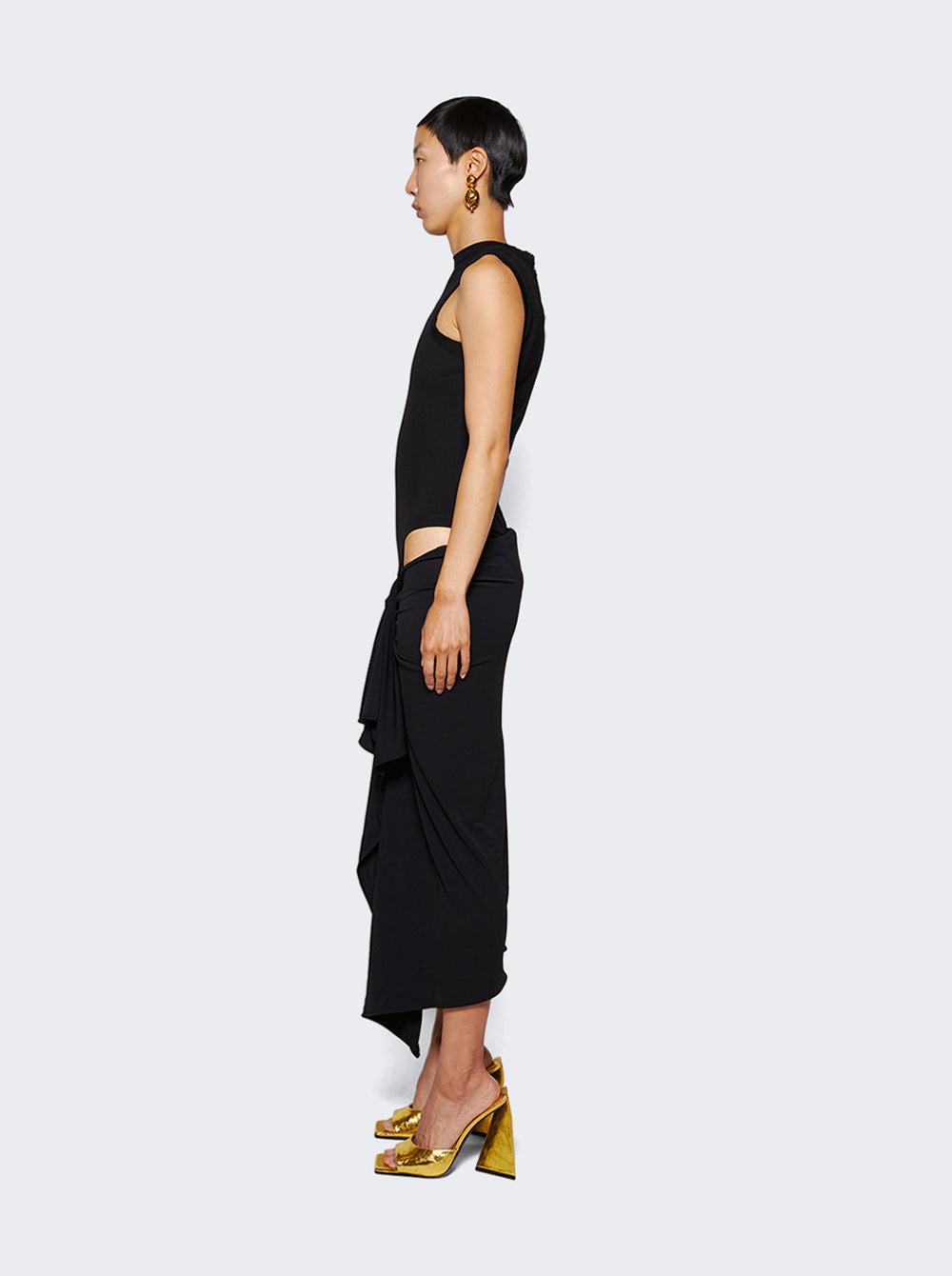 237WCM74 RY02_Black_04.jpg