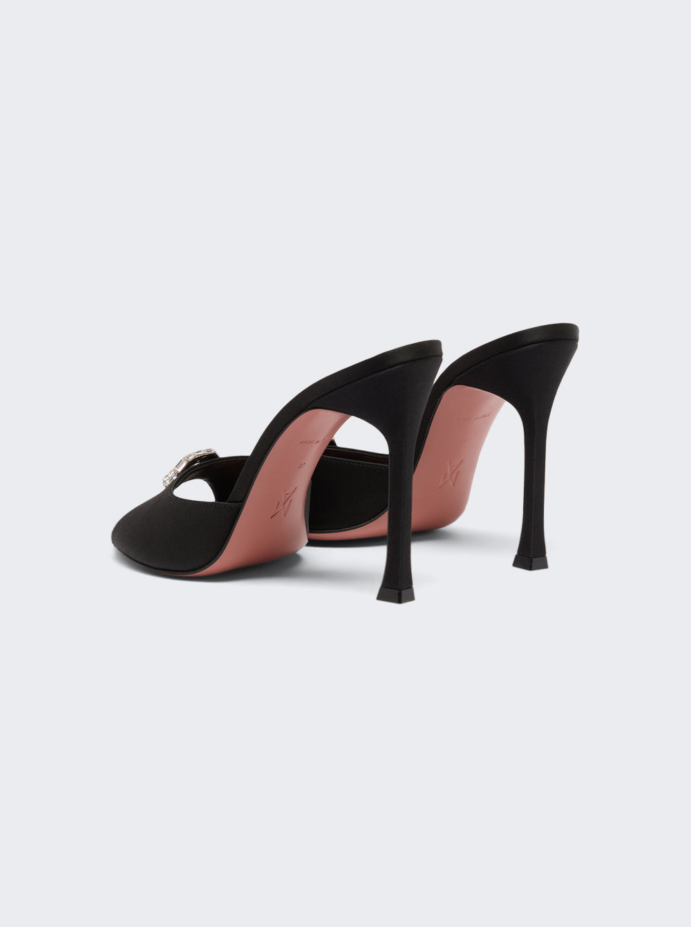 17S366110MIN_Black_04.jpg