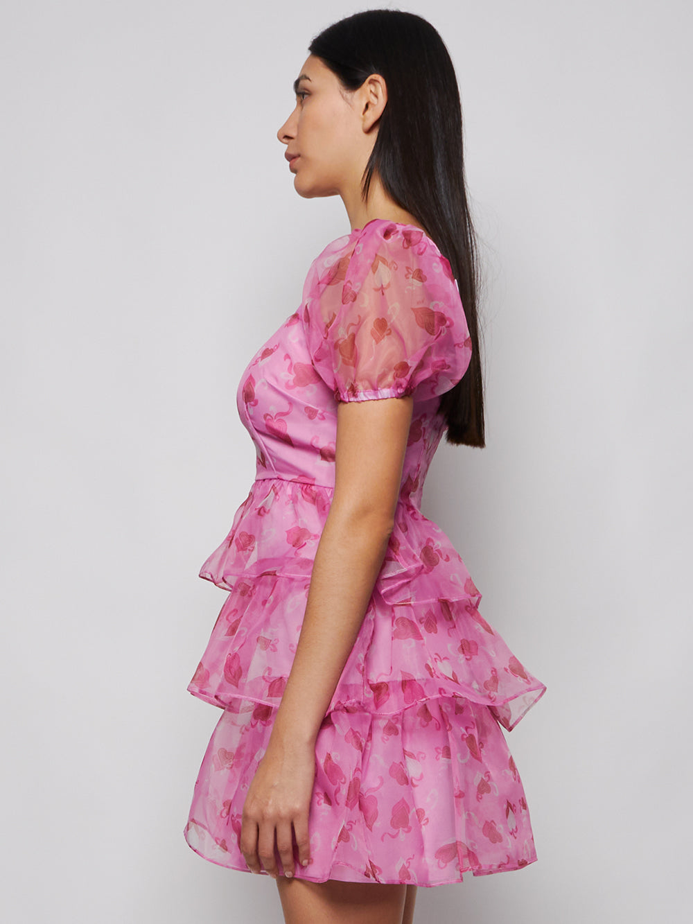 R211705_Pink_04.jpg