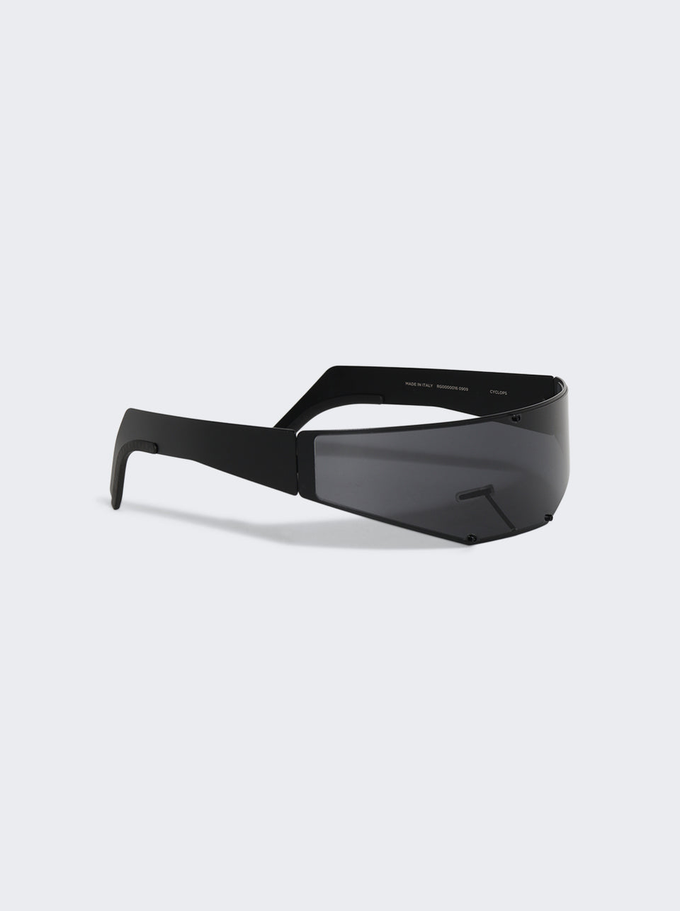 RG0000016 GBKMB_Black_04.jpg