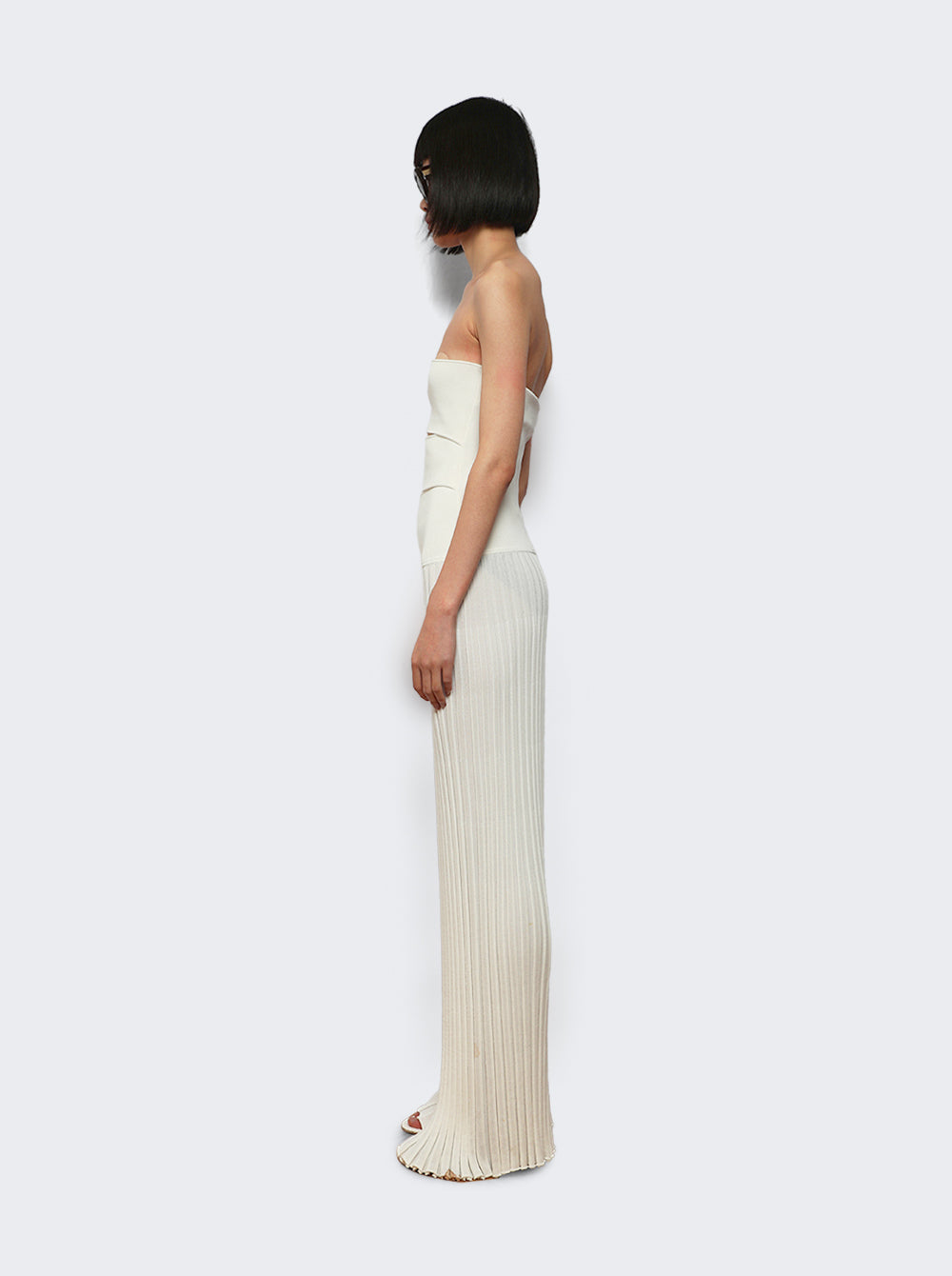 24043173_White_04.jpg