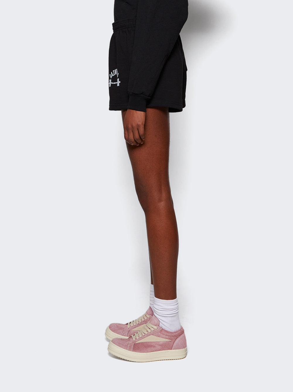 SWCOACH06_Black_04.jpg