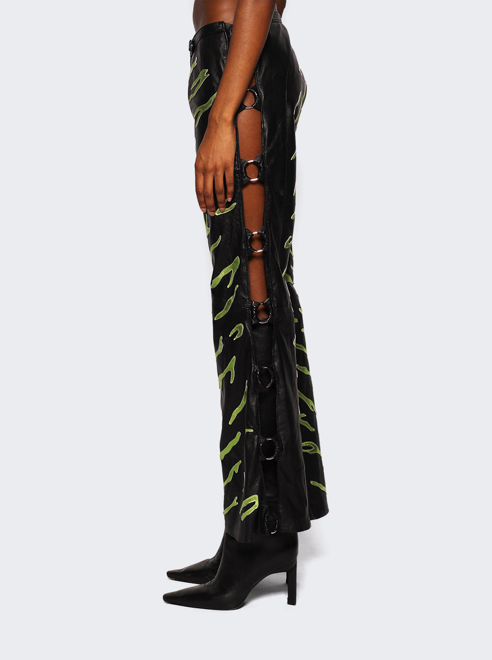 MAGALY PANTS_Green_04.jpg