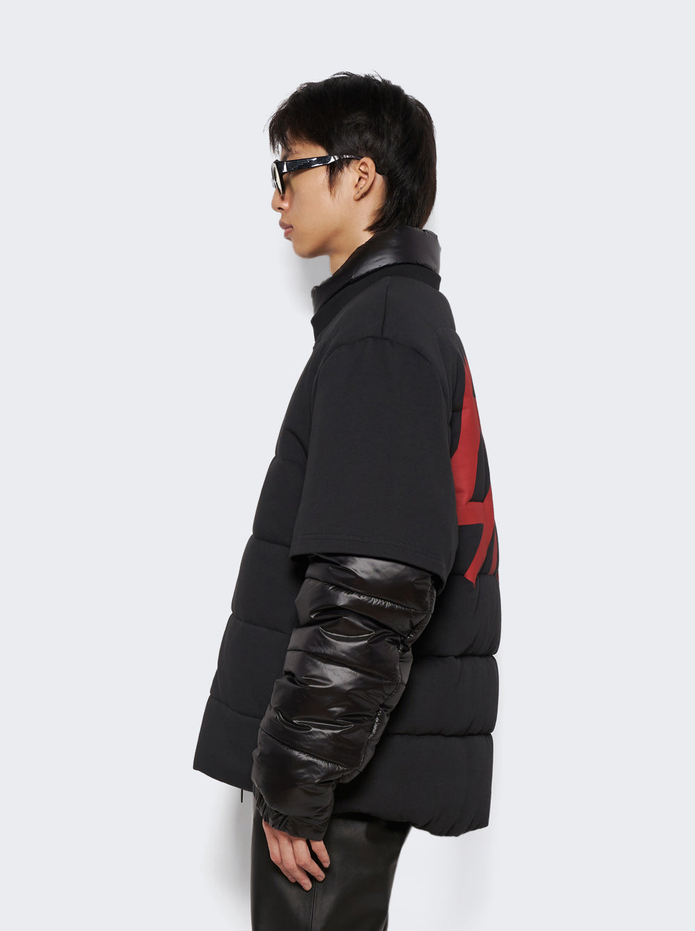B0030114-FA171-P152_Black_04.jpg