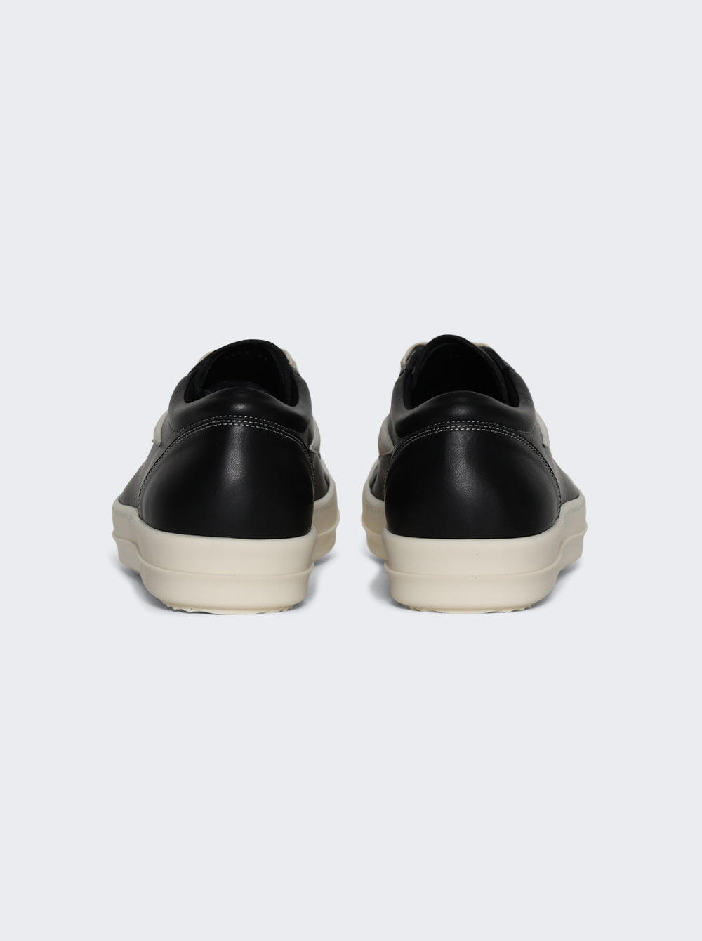 RU02F4897 LCOLVS_Black_04.jpg