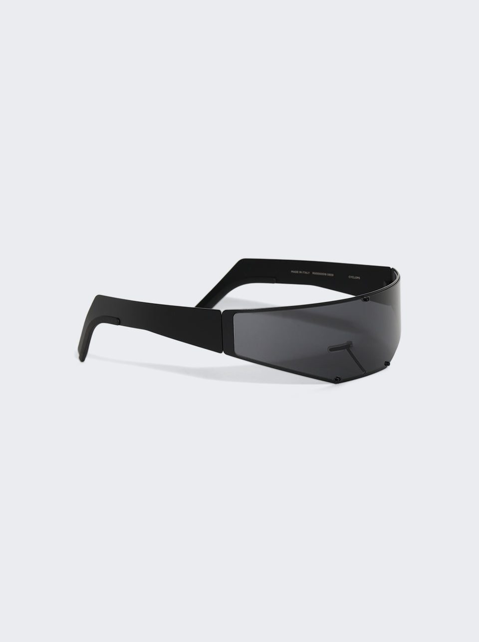 RG0000016 GBKMB_Black_04.jpg