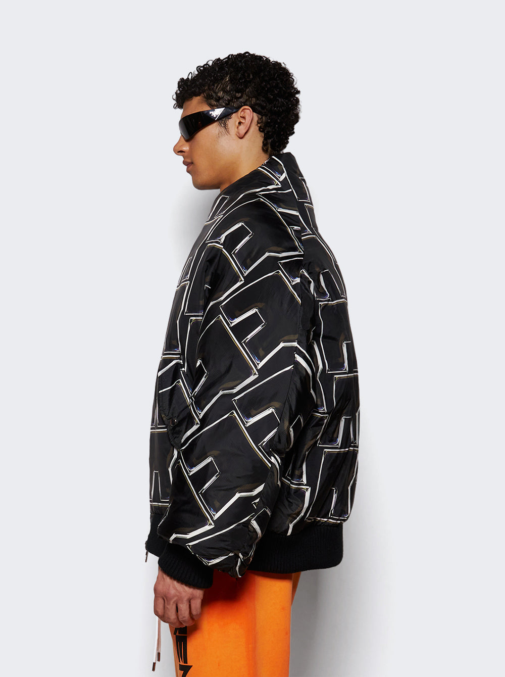 RCHN-JK00_Black_04.jpg