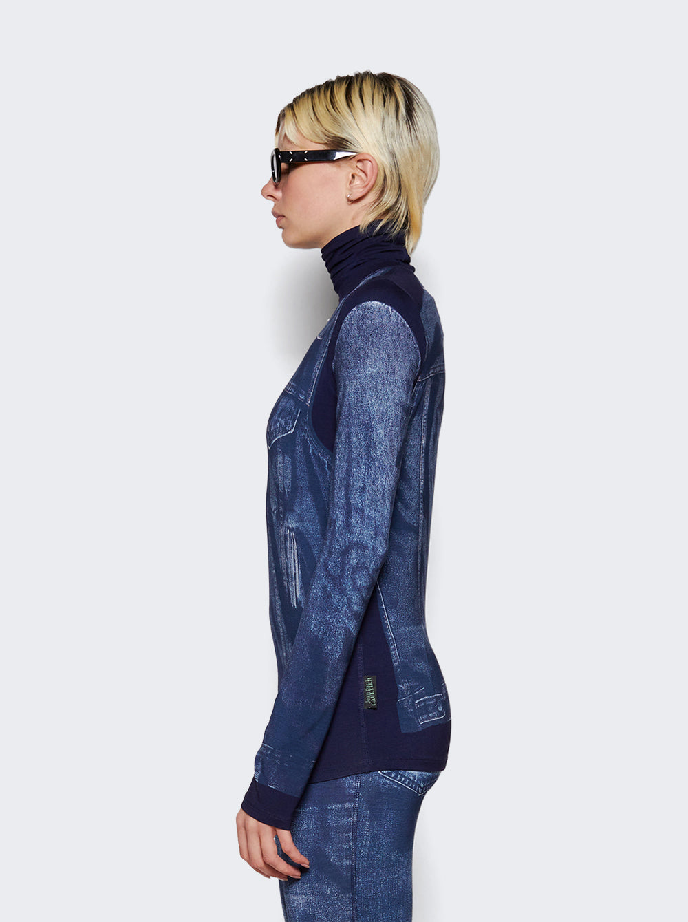 23/15-U-TO103-J530-5950_Blue_04.jpg