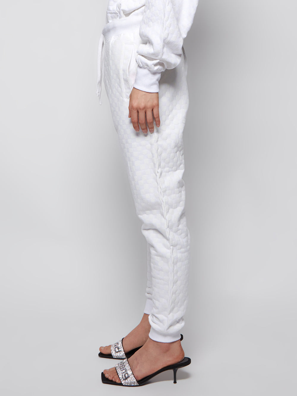 002-SW-39-WID_White_04.jpg