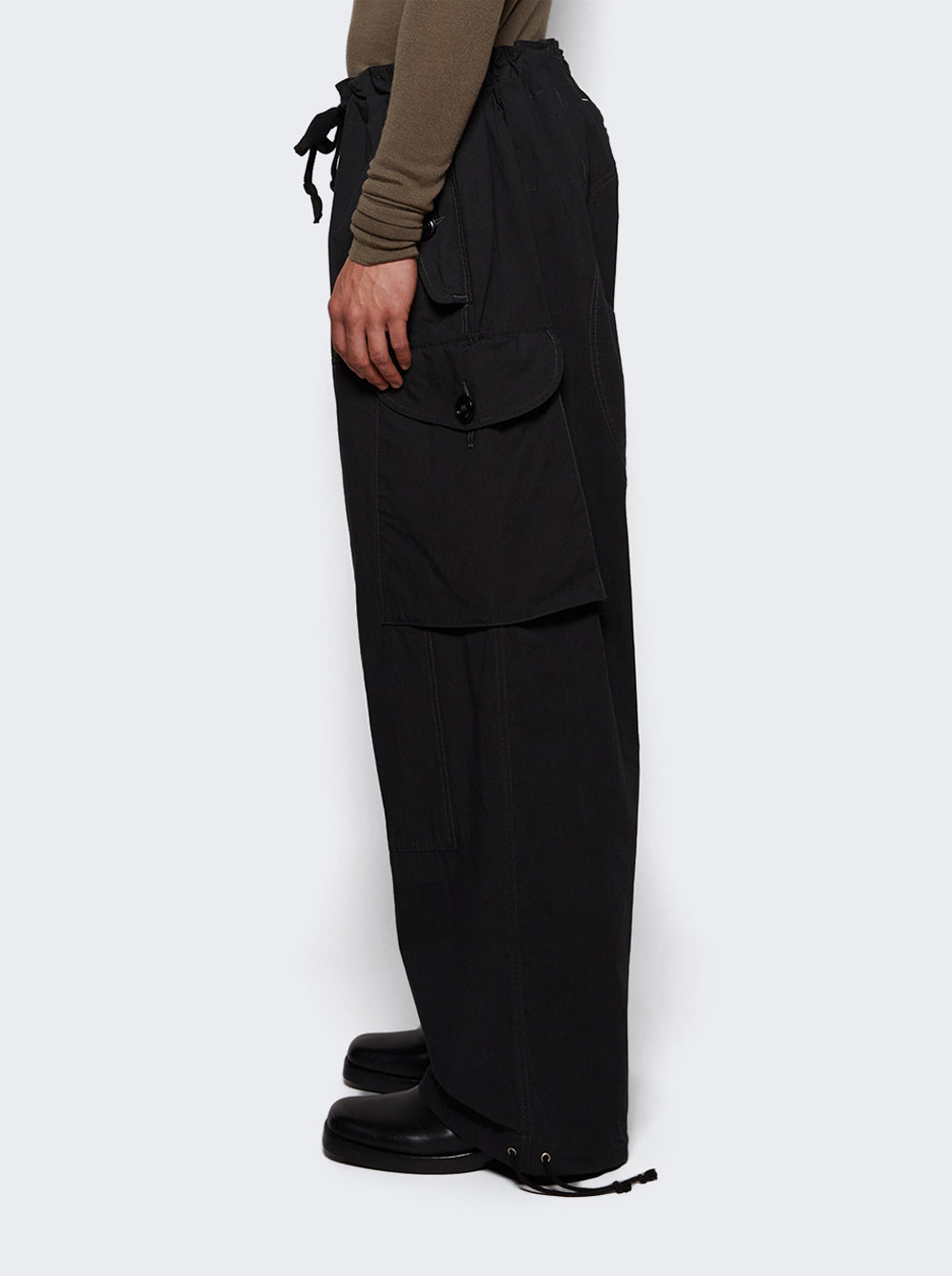 S50KA0670 M35289_Black_04.jpg