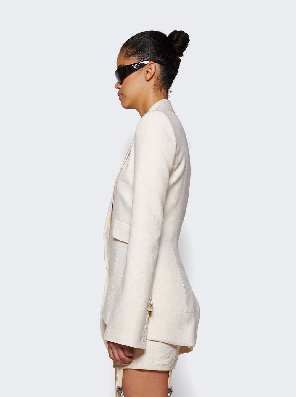 AMSS2517_White_04.jpg