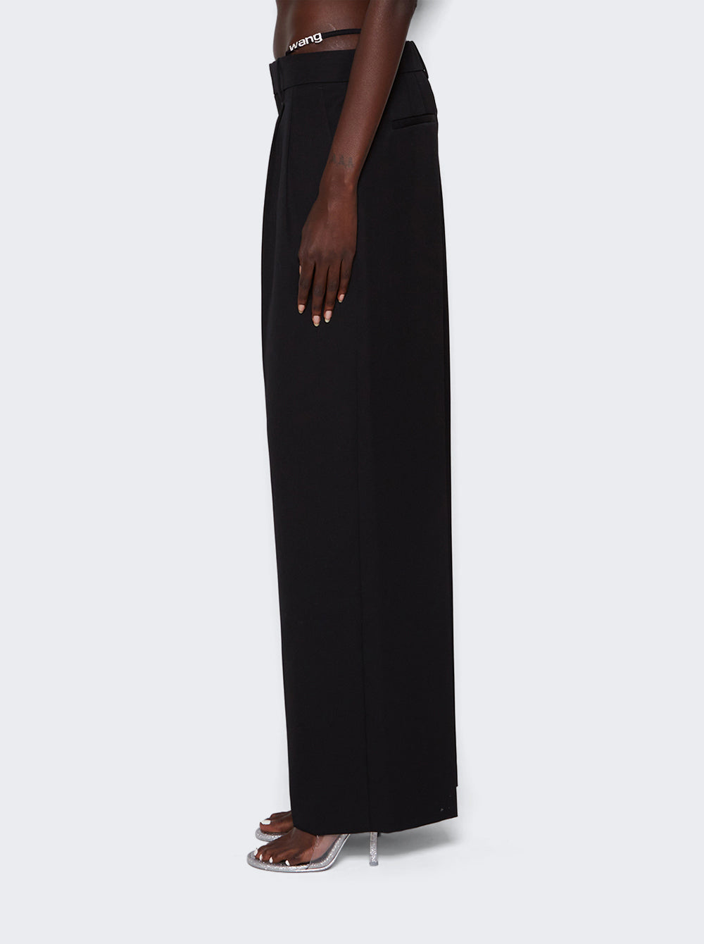 1WC3234631_Black_04.jpg
