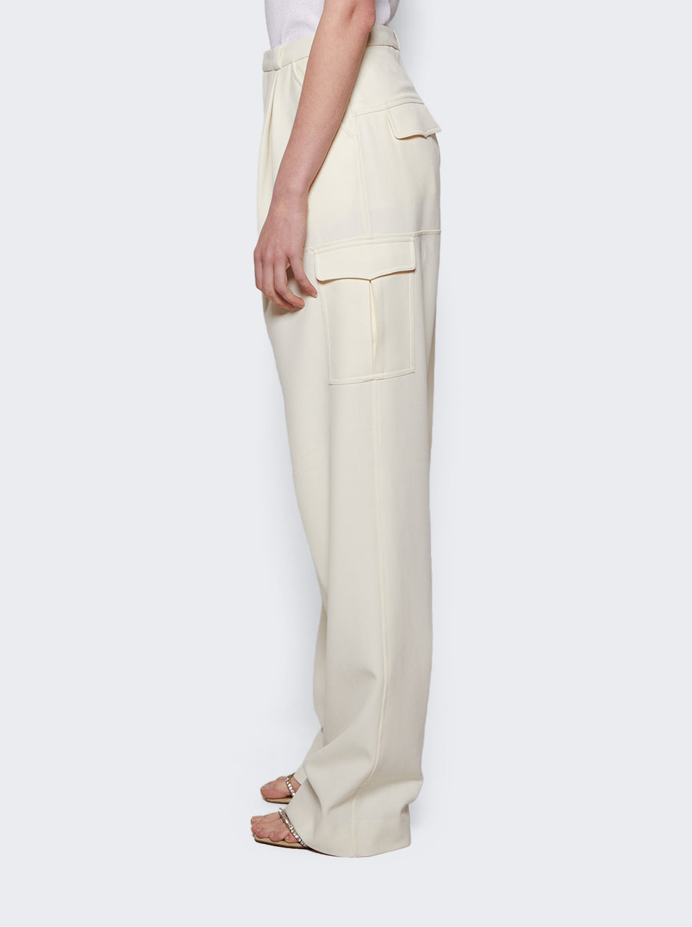 LHD-06-PA00063_Off White_04.jpg