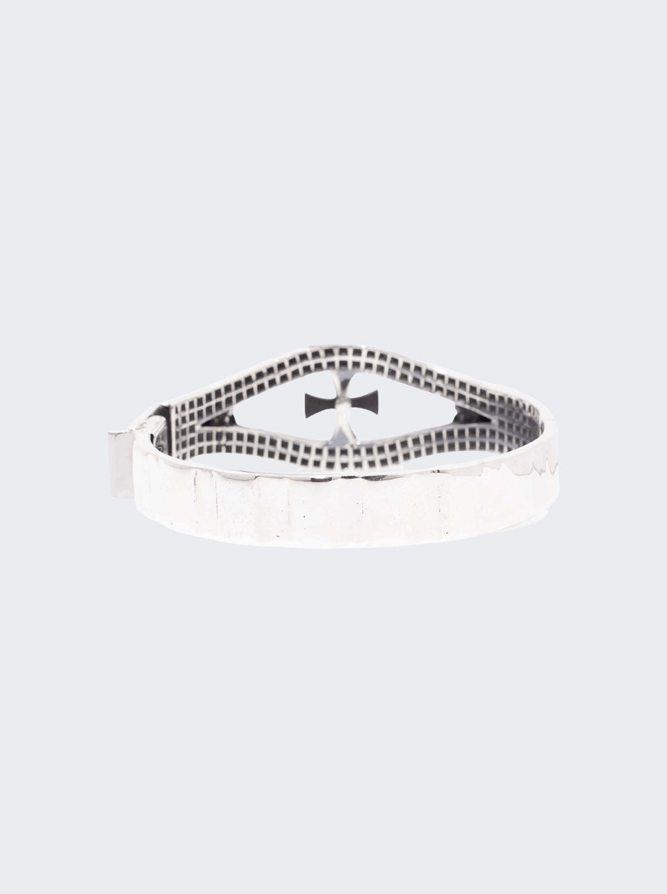 12-0299_Silver_04.jpg