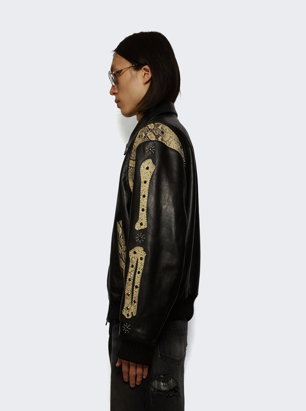 AMOUJA1027_Black_04.jpg