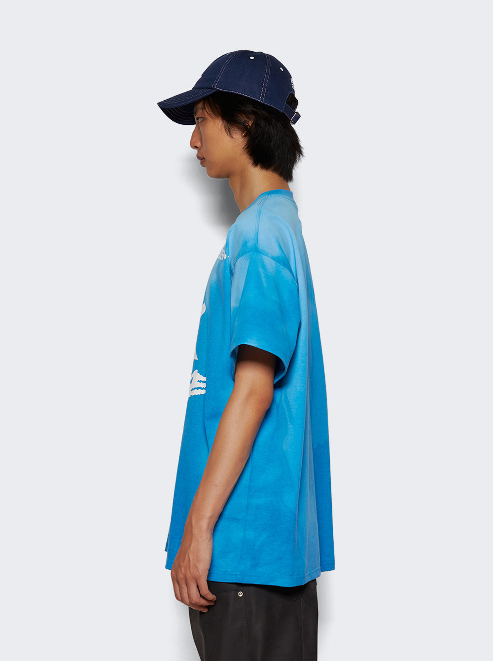 RT - 03_Blue_04.jpg