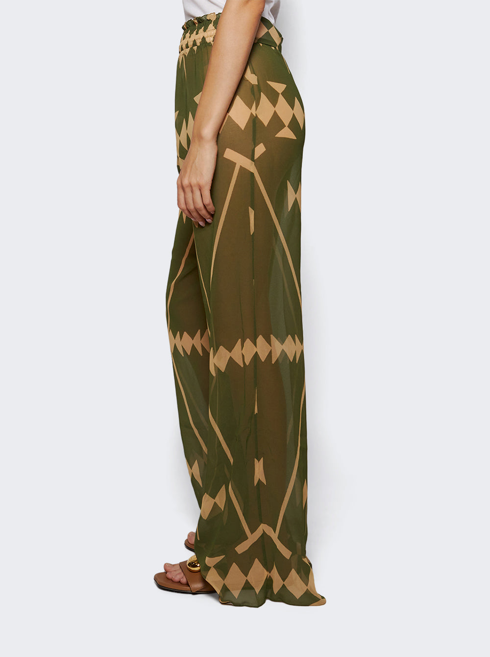 PT03033_Green_04.jpg