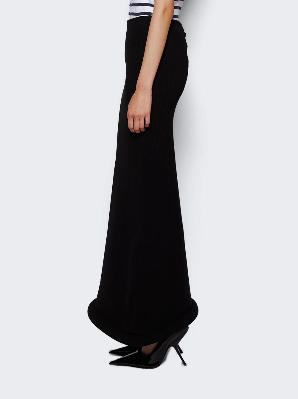 24/30-F-JU120-M081-00_Black_04.jpg