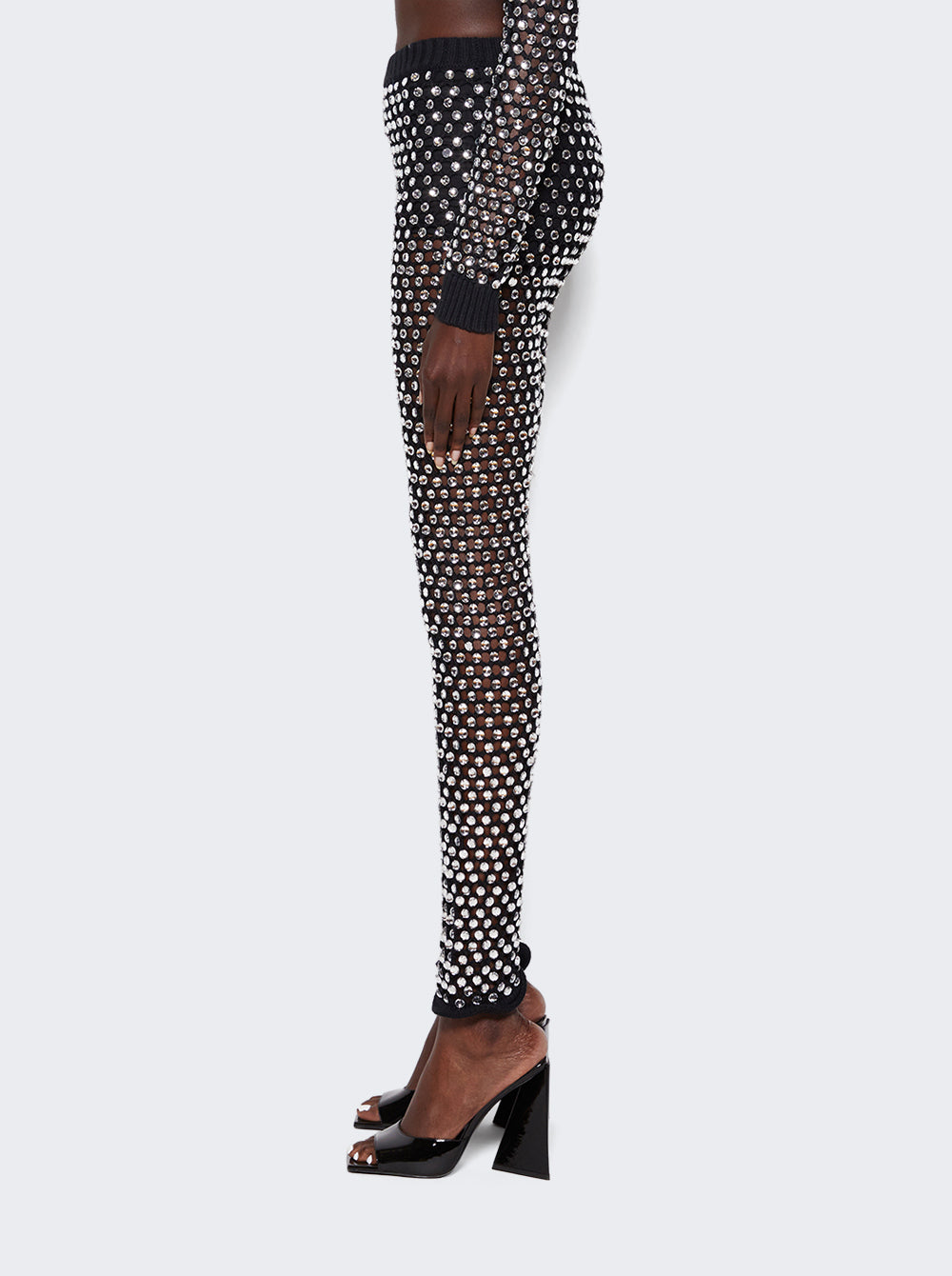 23SWP02_Black_04.jpg