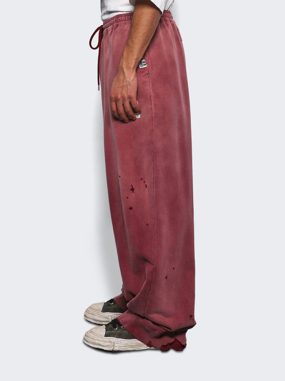 A15PT554_Red_04.jpg
